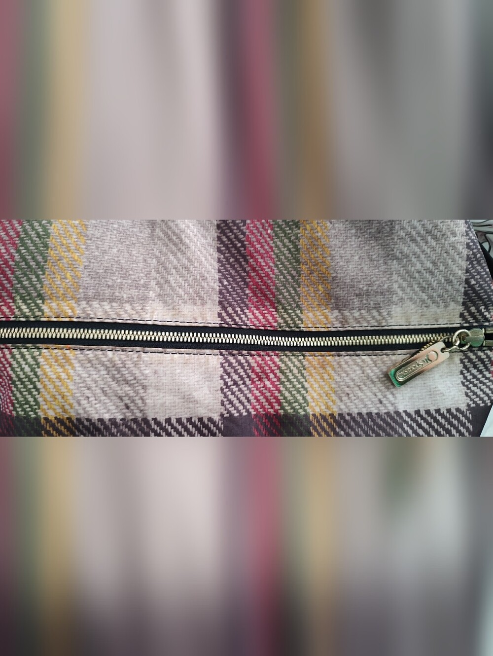 Plaid Multicolor Tote Bag with Gold Accents L.a.m.b - Picture 7 of 14